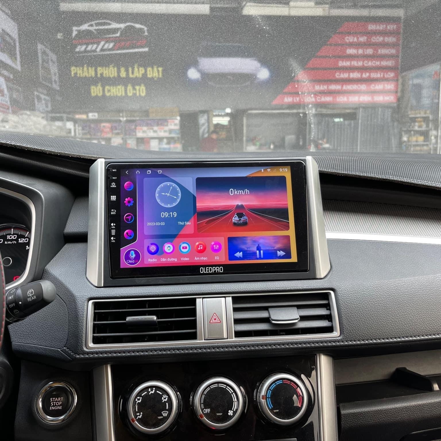 Màn hình android OMAS 20 inch BMW X5 - Ram 6GB - 128GB liền camera 360