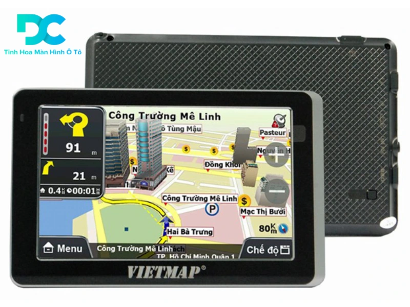 Màn hình ô tô cập nhật giao thông thời gian thực