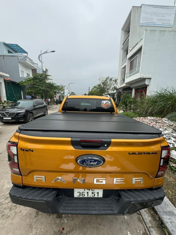 Nắp thùng 3 tấm bán tải Ford ranger 2012- 2024, nắp thùng 3 tấm ranger