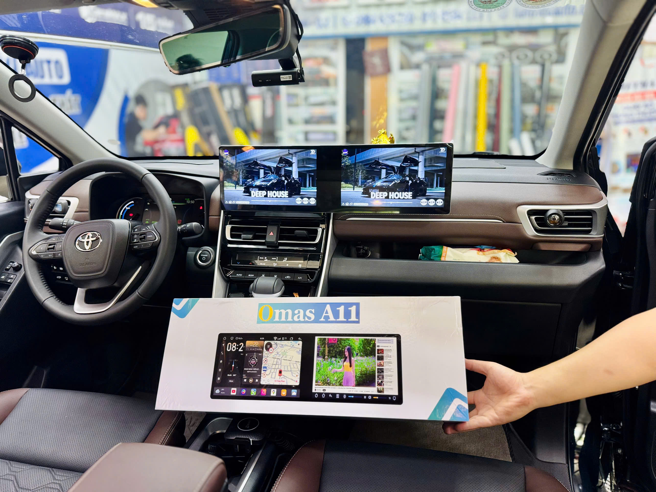 "Màn hình android OMAS 20 inch Toyota Fotuner 2017- 2024 - Ram 6GB - 128GB liền camera 360 "