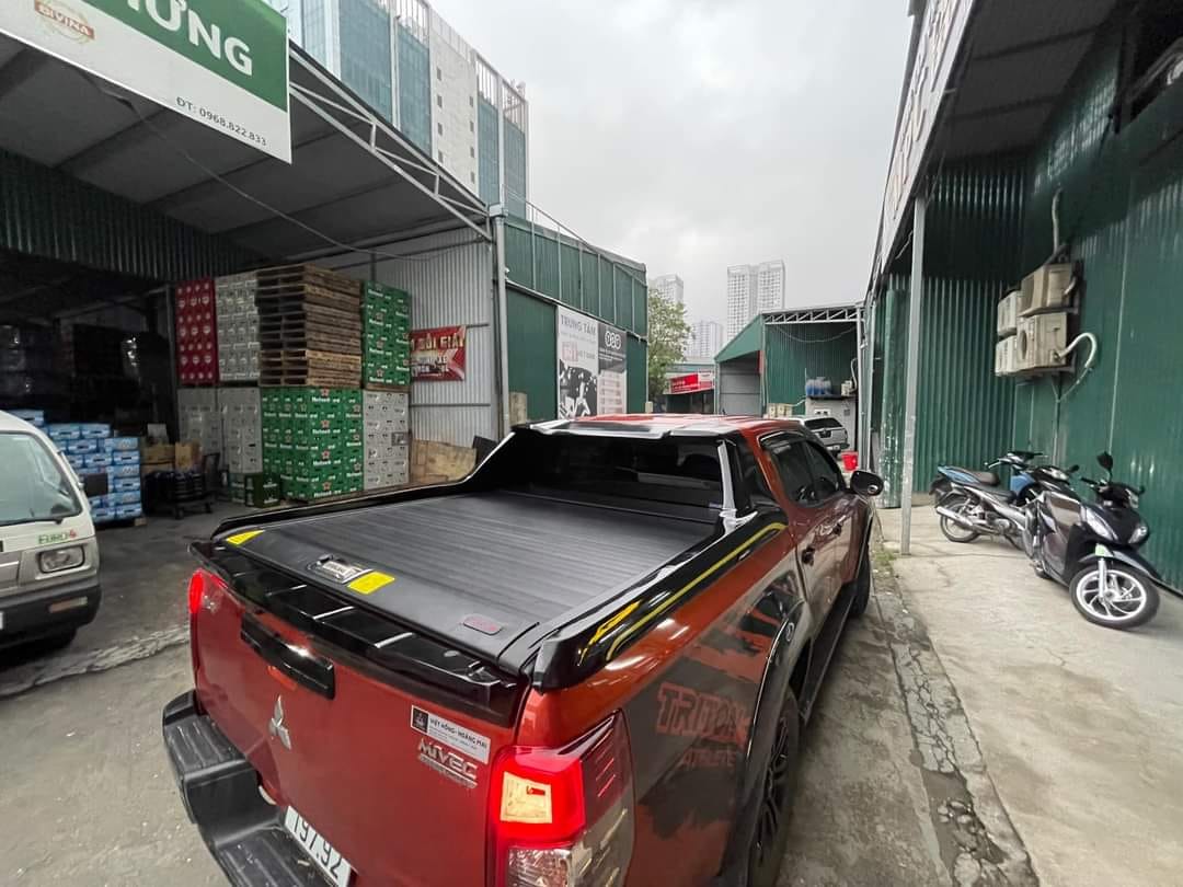 Nắp thùng bán tải MITSUBISHI TRITON, nắp cuộn cơ TRITON