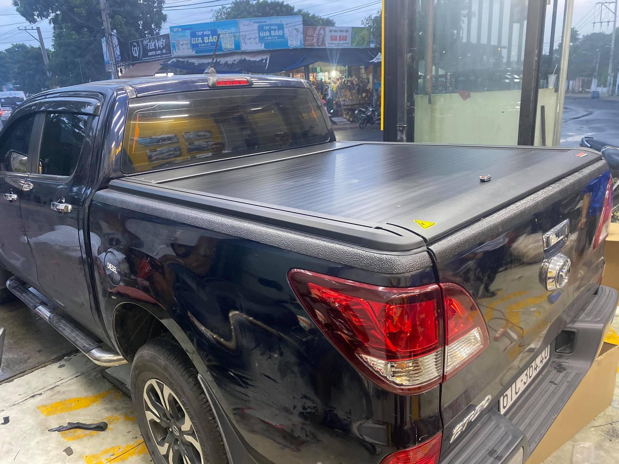 Nắp thùng bán tải MAZDA BT 50, nắp cuộn điện  BT 50, hiệu Anpha
